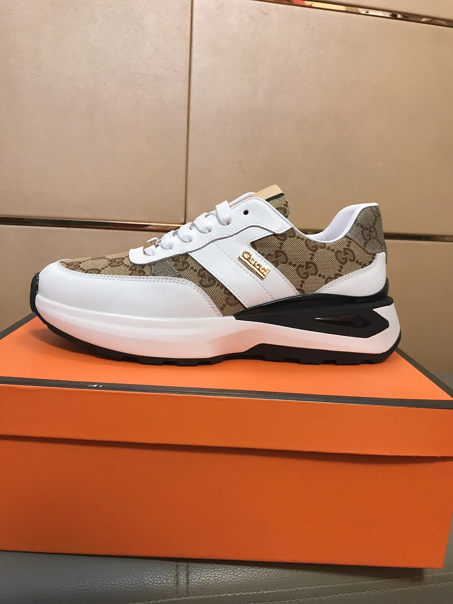 Ex-factory price 442 👟👟🆕🆕 (GUCCI) latest casual and fashionable men's shoes, hot style 💥 simple and elegant style, exclusive for trendy men, the upper is made of cowhide + brand printed fabric, sheepskin lining + foot pads, soft and comfortable outsole! 38-44.
